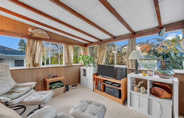 2225 W 22nd Avenue Arbutus