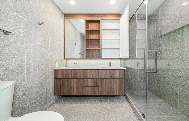 505 5212 Cambie Street Cambie