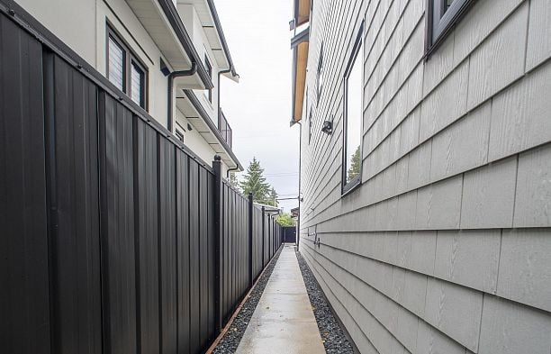 1 2785 W 21 Avenue Arbutus