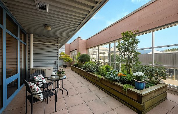 202 1750 W 2nd Avenue False Creek