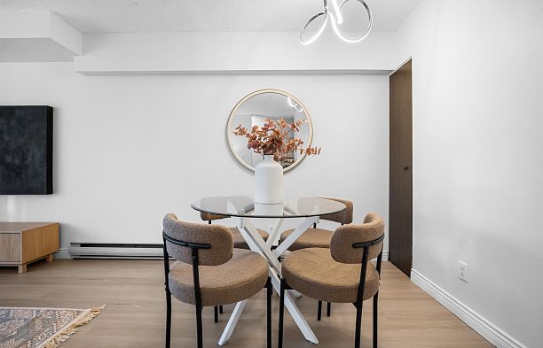 313 975 E Broadway Mount Pleasant VE