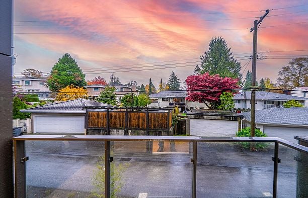 107 5212 Cambie Street Cambie