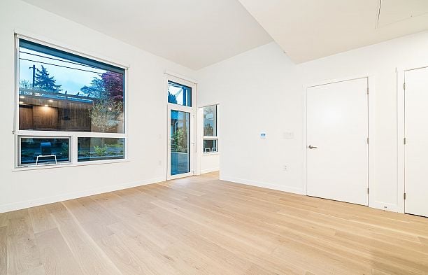 107 5212 Cambie Street Cambie