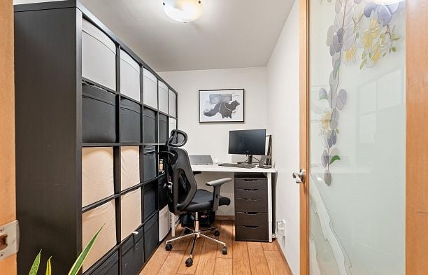 306 1328 W Pender Street Coal Harbour