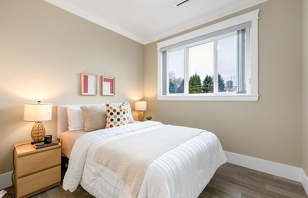 5828 Quebec Street Main