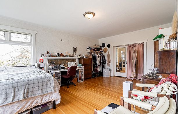 4534 W 5th Avenue Point Grey