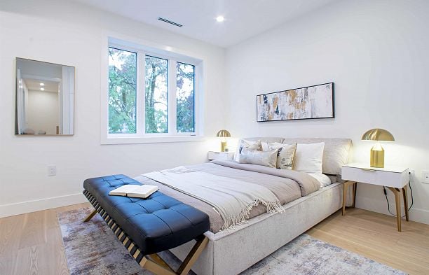 1 2785 W 21 Avenue Arbutus