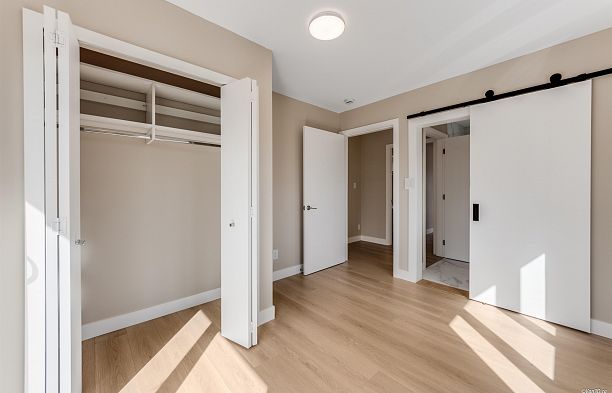 3249 Sophia Street Main