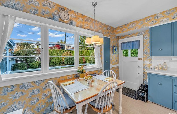 2225 W 22nd Avenue Arbutus