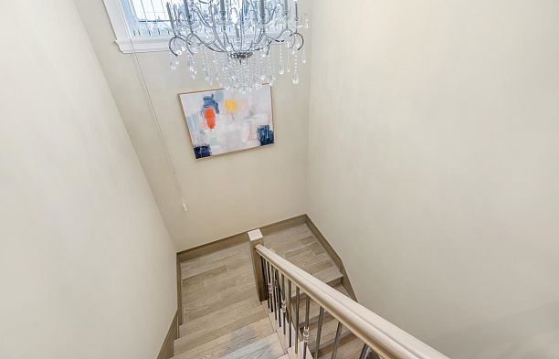 5828 Quebec Street Main