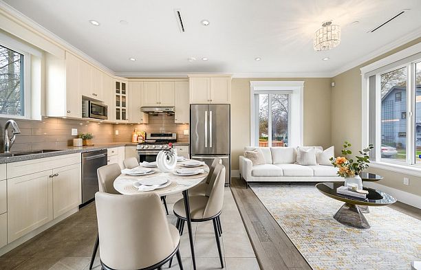 5828 Quebec Street Main