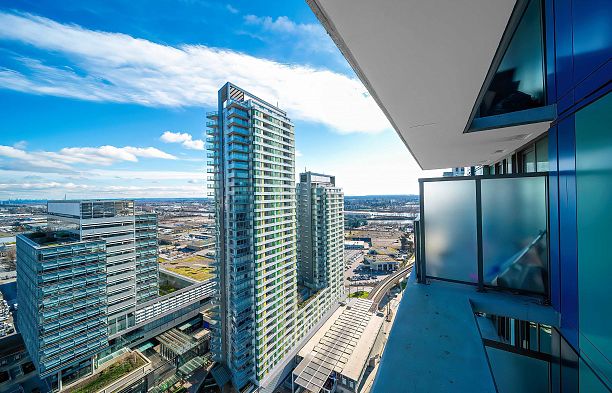 2605 8189 Cambie Street Marpole