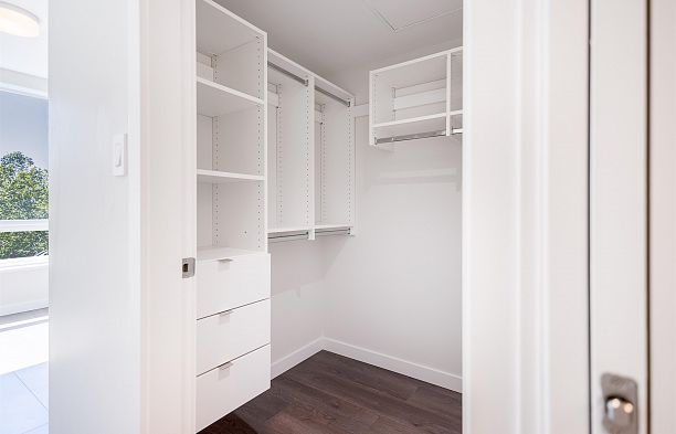 603 8238 Lord Street Marpole