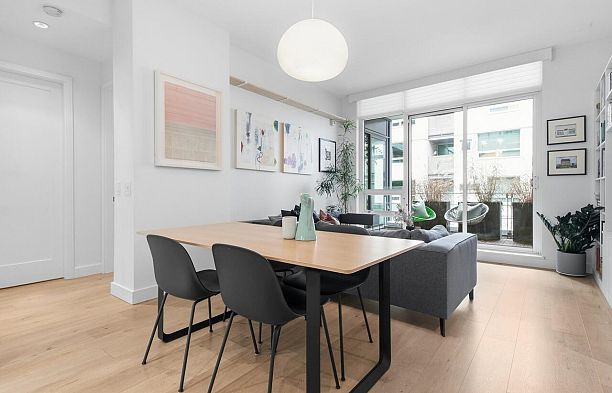 313 77 Walter Hardwick Avenue False Creek