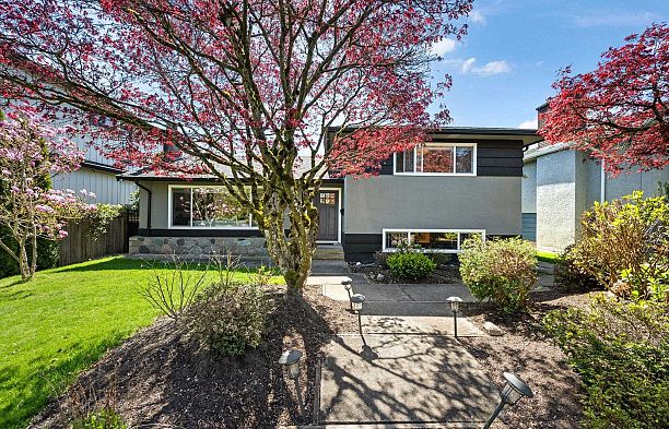 2566 Mcbain Avenue Quilchena