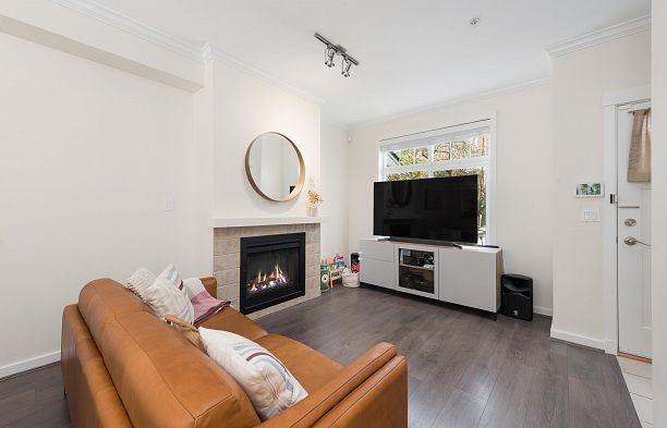 319 W 59th Avenue South Cambie