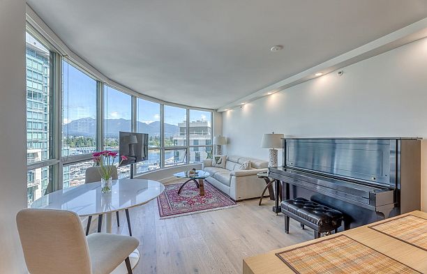 1001 588 Broughton Street Coal Harbour