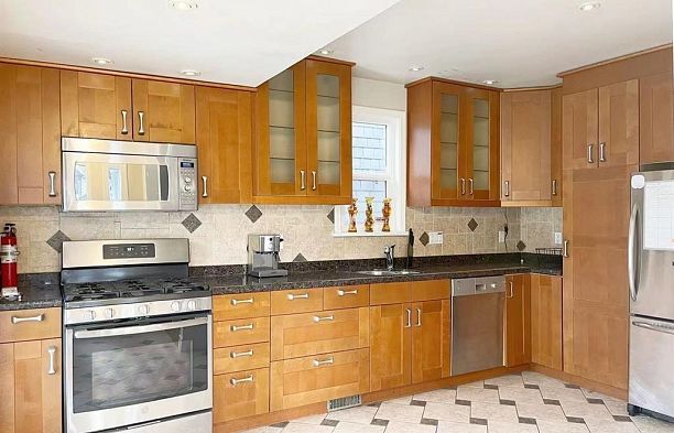 3093 W 29th Avenue MacKenzie Heights