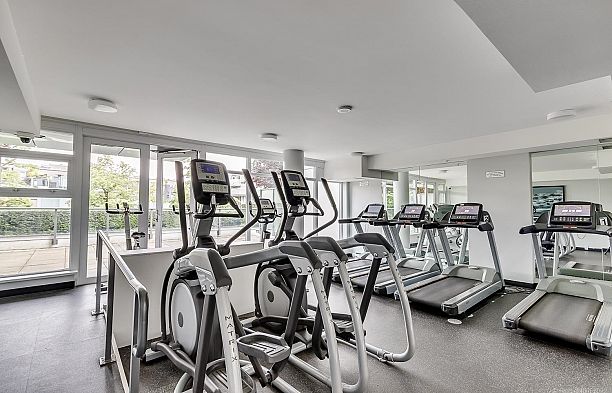 232 1777 W 7th Avenue Fairview VW