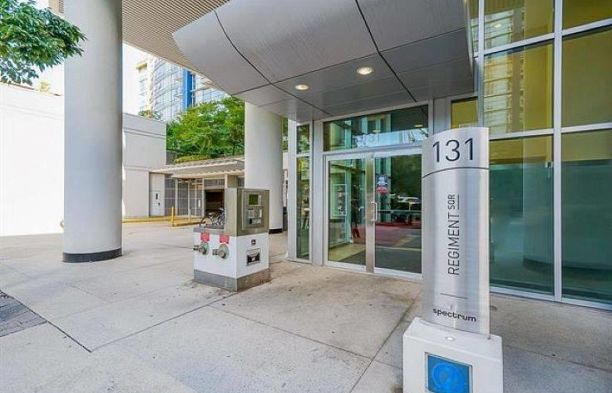 131 REGIMENT SQUARE, Vancouver BC V6B 1X6 Downtown VW