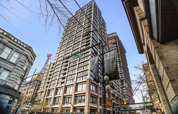 1401 108 W Cordova Street Downtown VW