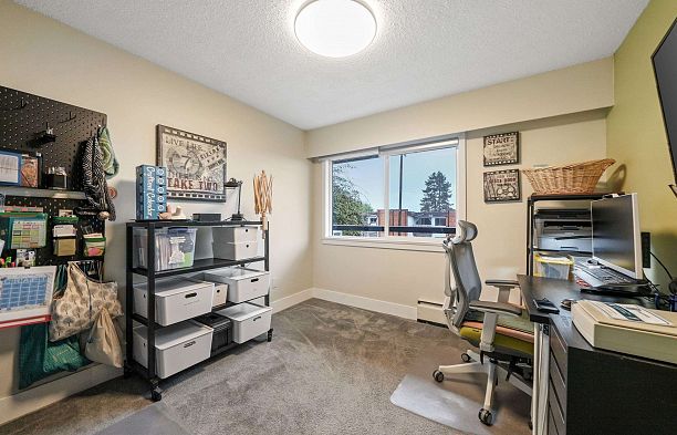 201 444 E 6th Avenue Mount Pleasant VE