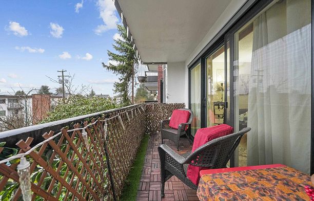 201 444 E 6th Avenue Mount Pleasant VE