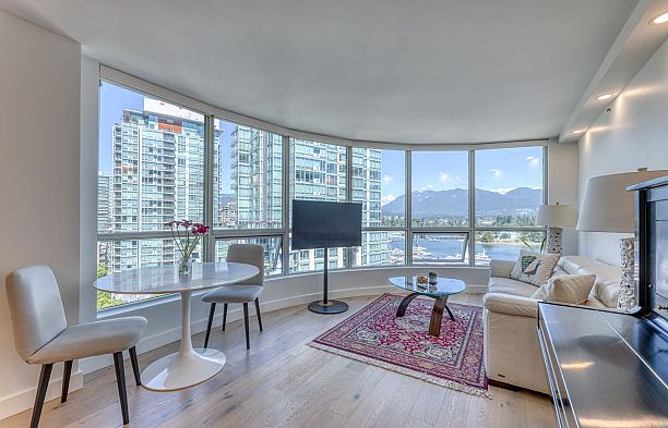 1001 588 Broughton Street Coal Harbour