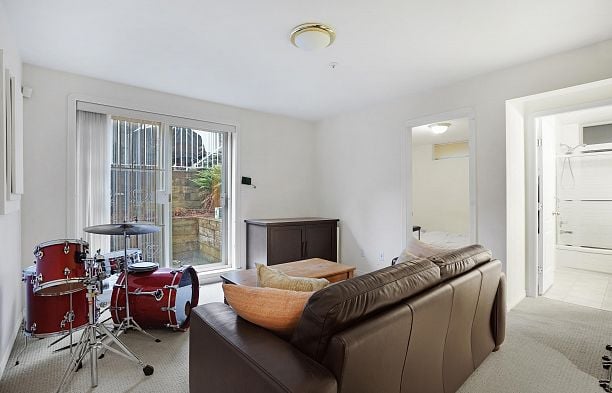 3263 W 38th Avenue Kerrisdale