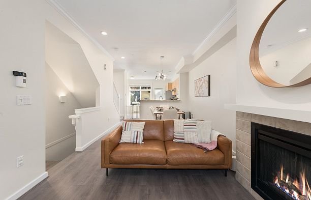 319 W 59th Avenue South Cambie