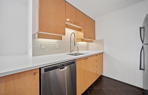 2809 1008 Cambie Street Yaletown