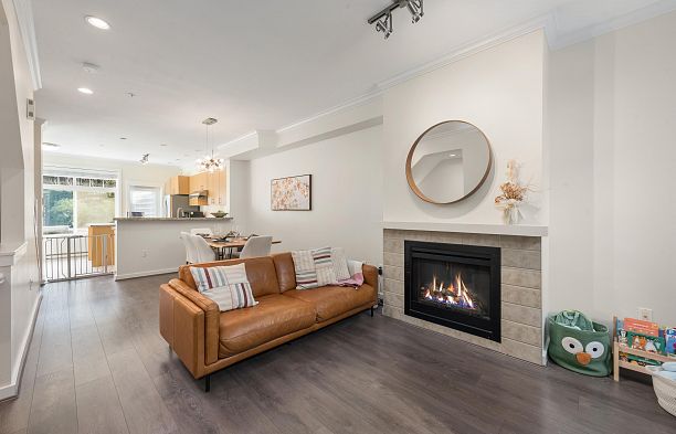 319 W 59th Avenue South Cambie