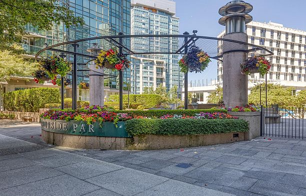 1001 588 Broughton Street Coal Harbour