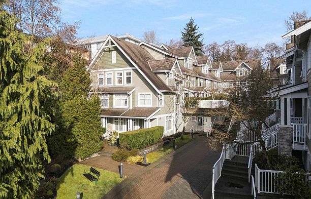 319 W 59th Avenue South Cambie