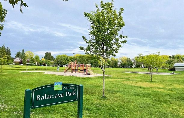 3093 W 29th Avenue MacKenzie Heights