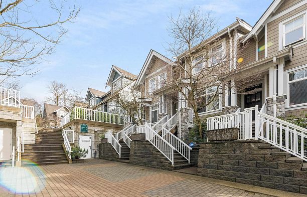 319 W 59th Avenue South Cambie