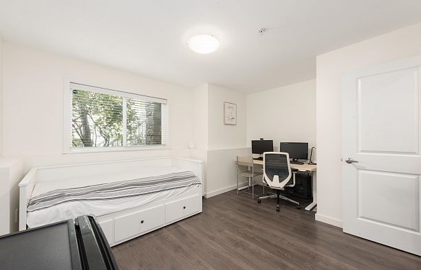 319 W 59th Avenue South Cambie