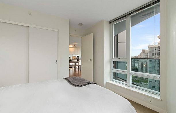 2209 233 ROBSON STREET, Vancouver BC V6B 0E3 Downtown VW