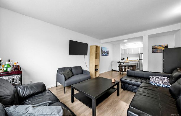 201 8680 Fremlin Street Marpole