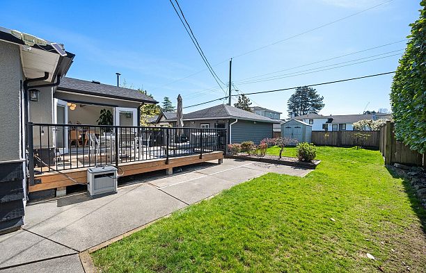 2566 Mcbain Avenue Quilchena