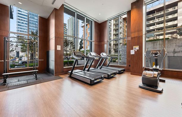 2105 433 SW Marine Drive Marpole