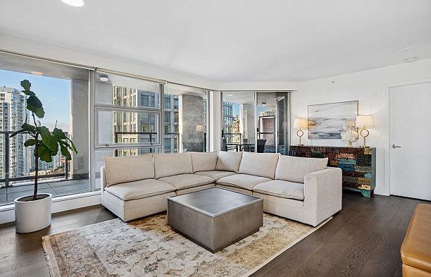 1903 989 Beatty Street Yaletown