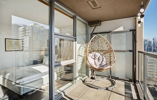 1903 989 Beatty Street Yaletown