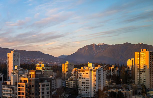 1501 1740 Comox Street West End VW