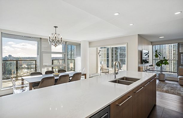 1903 989 Beatty Street Yaletown