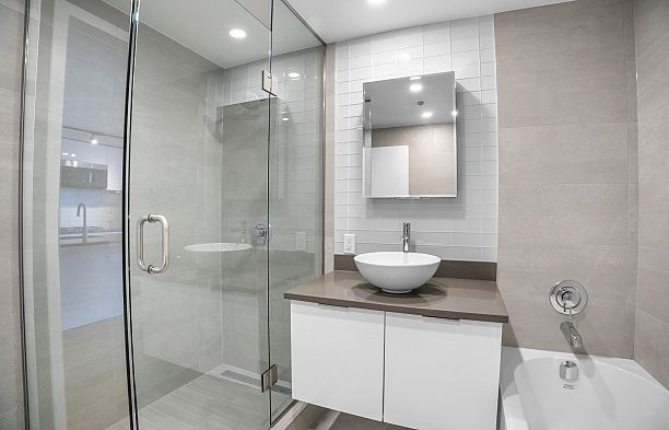 2808 108 W Cordova Street Downtown VW