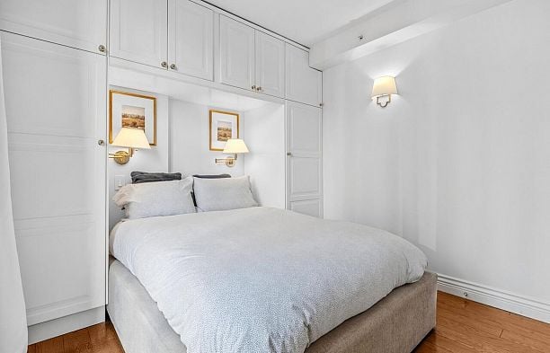 502 1331 W Georgia Street Coal Harbour