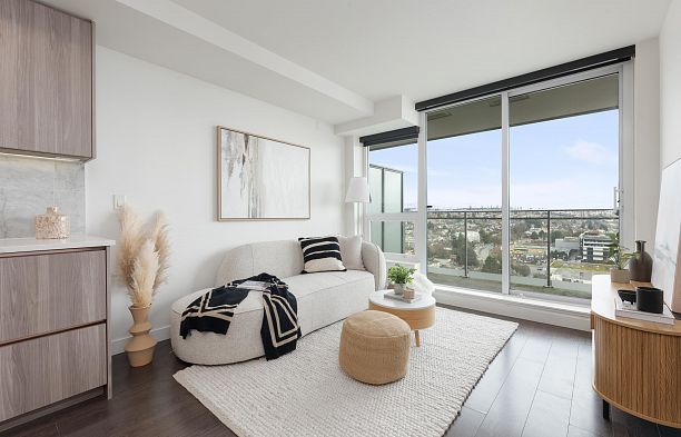 2105 433 SW Marine Drive Marpole