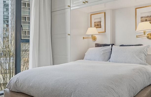 502 1331 W Georgia Street Coal Harbour