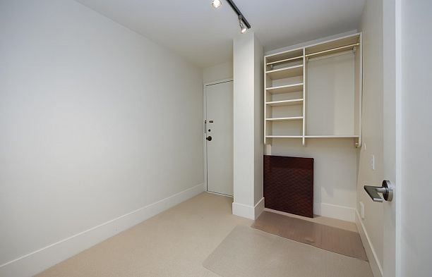 112 4101 Yew Street Quilchena